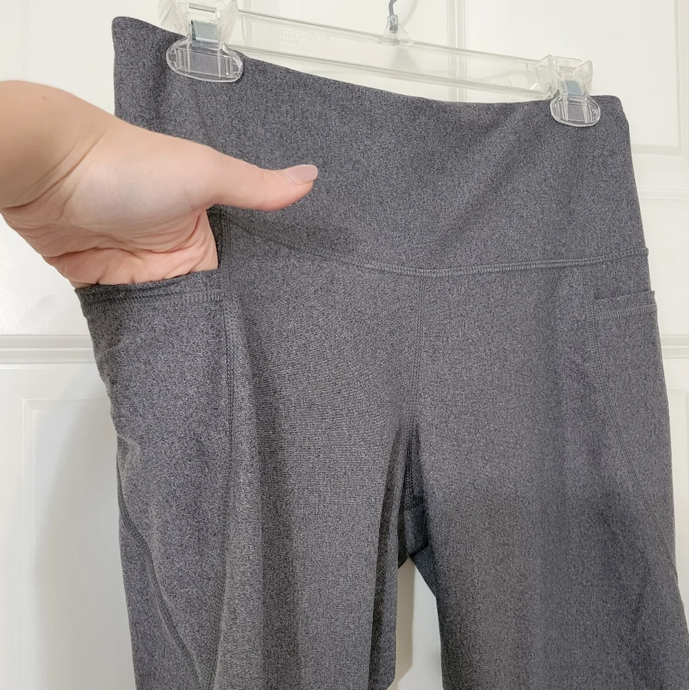 NWOT Powersoft Cropped Leggings - Picture 4 of 6